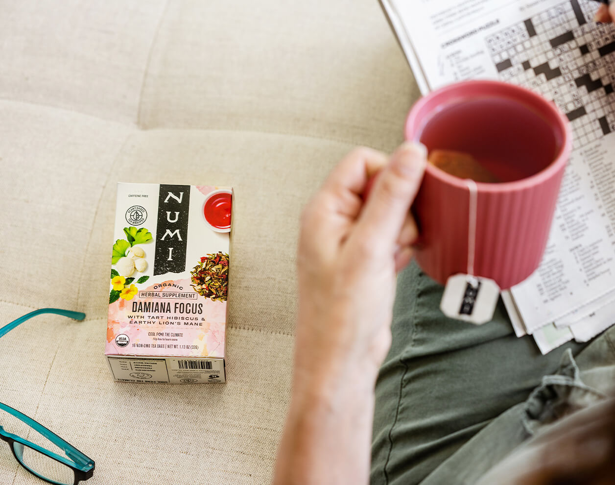 Damiana-Focus-hot-tea.jpg